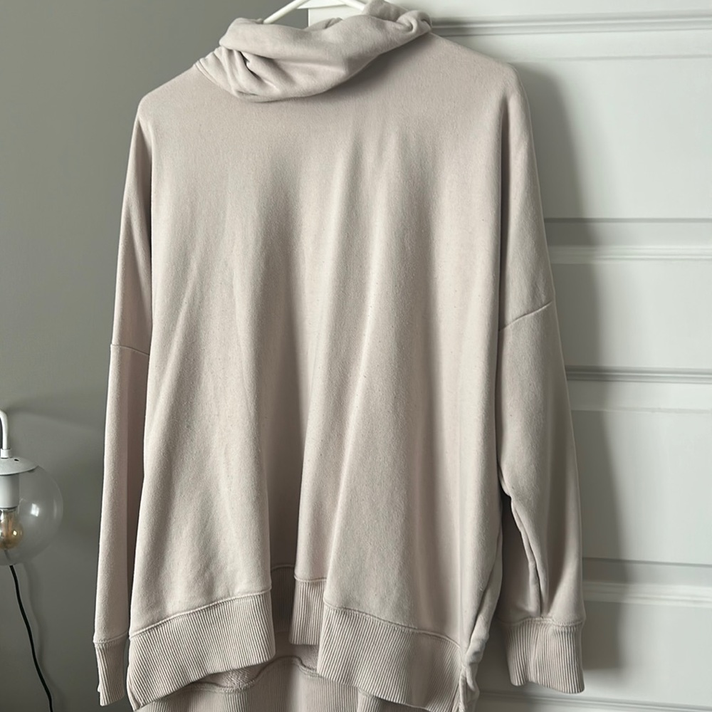 Aerie pullover